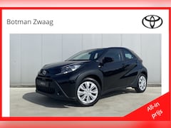 Toyota Aygo X - 1.0 VVT-i MT play | Achteruitrijcamera | Cruise control adaptief | DAB | CarPlay | Elektri