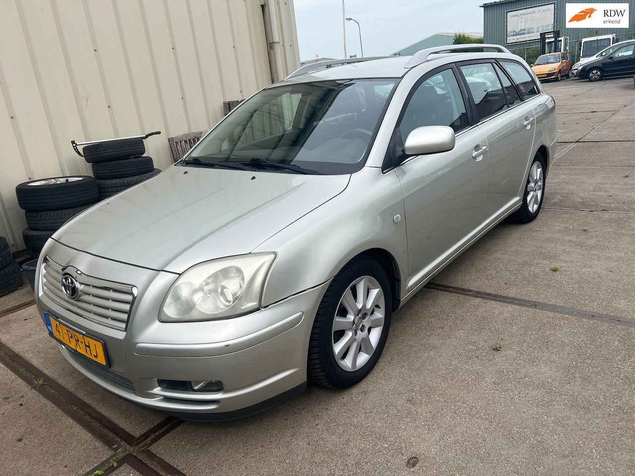 Toyota Avensis Wagon - 1.8 VVTi Linea Luna Inruil Mogelijk - AutoWereld.nl