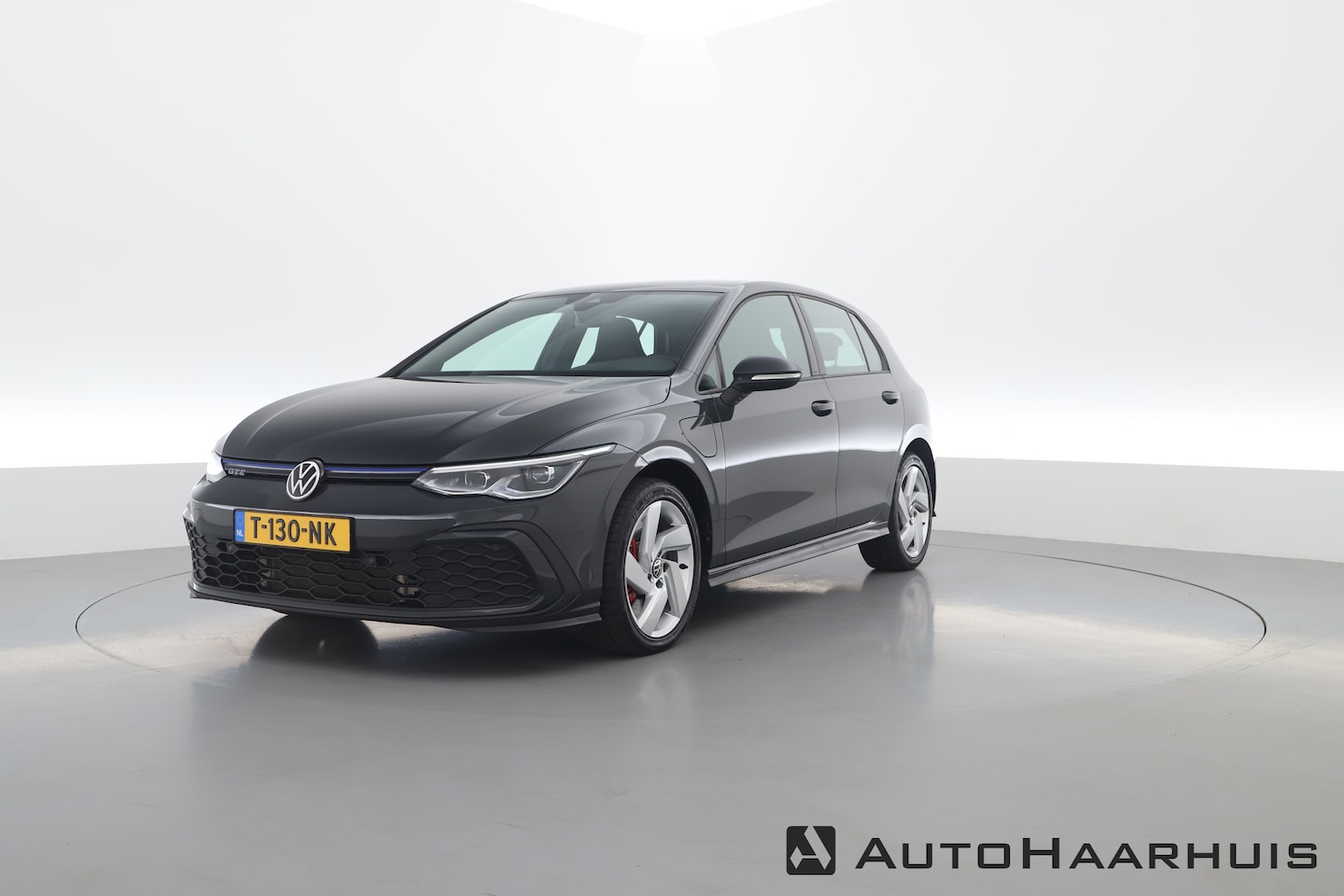 Volkswagen Golf - 1.4 eHybrid GTE 245pk | Navi | Cruise | IQ. Light | Afn. Trekhaak | PDC - AutoWereld.nl