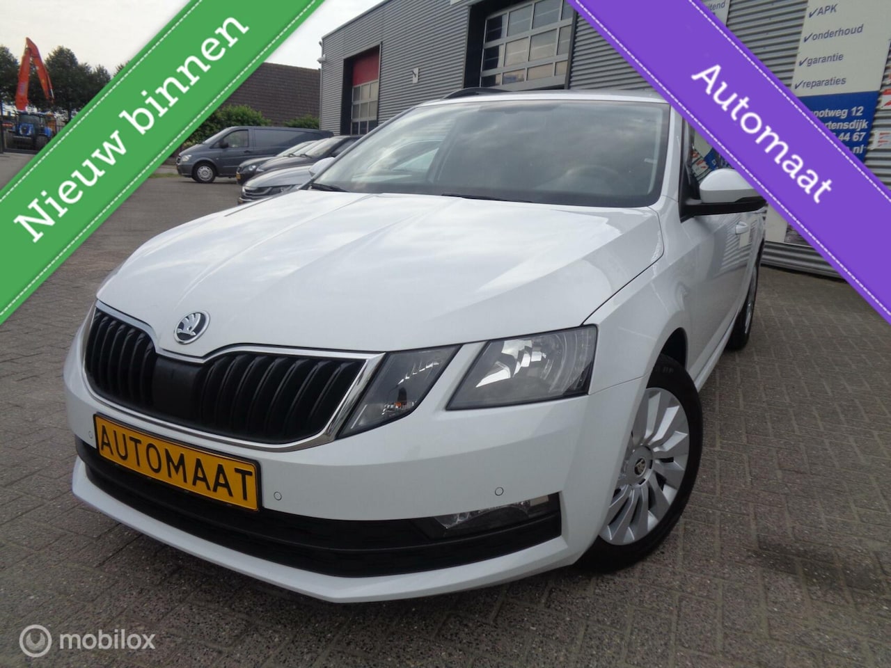 Skoda Octavia Combi - 1.0 TSI Greentech Ambition/Automaat/Airco/Cruise/Apple Carplay/LED/Navi/DSG-7/Trekhaak - AutoWereld.nl