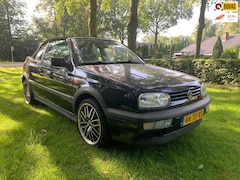 Volkswagen Golf Cabriolet - 1.6