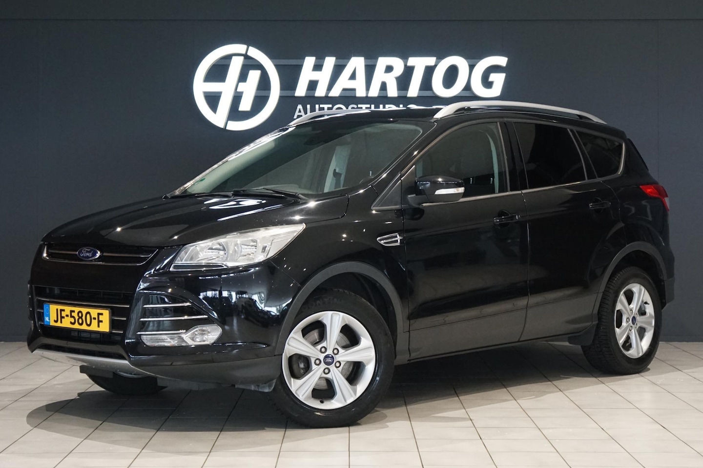 Ford Kuga - 1.5 + AFN. TREKHAAK / STOELVERWARMING - AutoWereld.nl