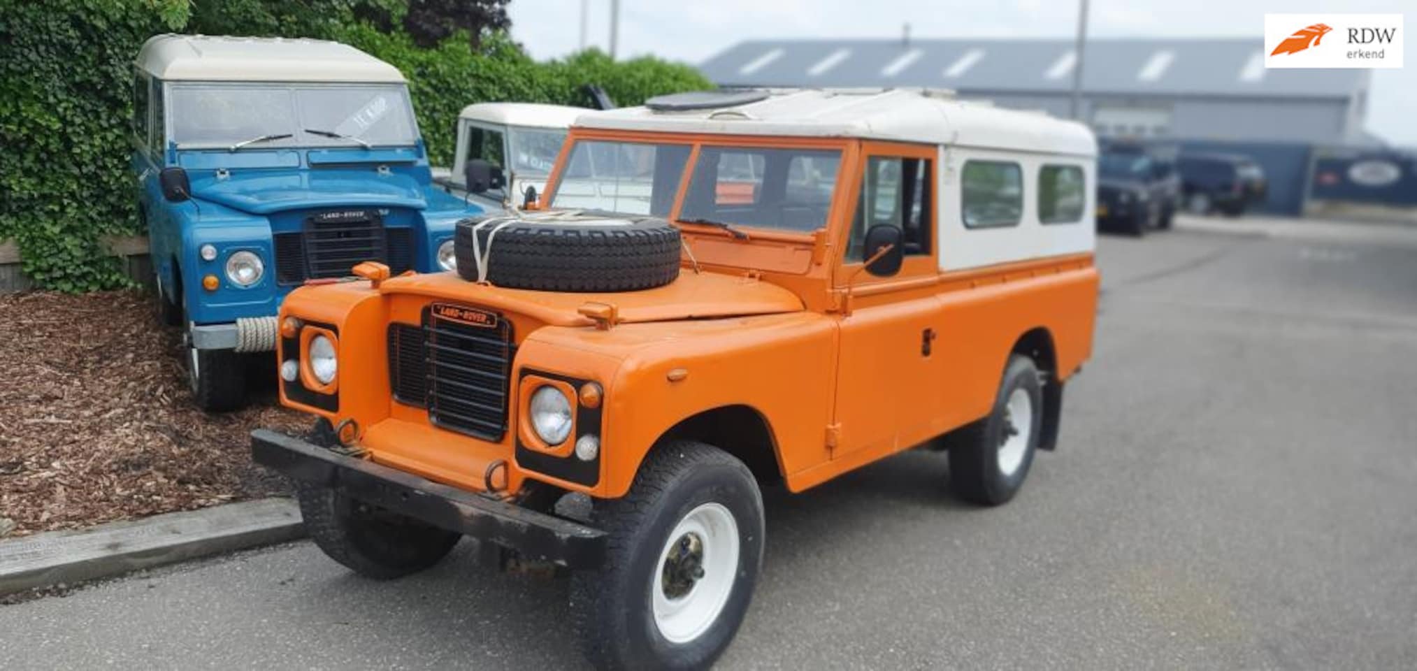 Land Rover 109 - Series III benzine - AutoWereld.nl