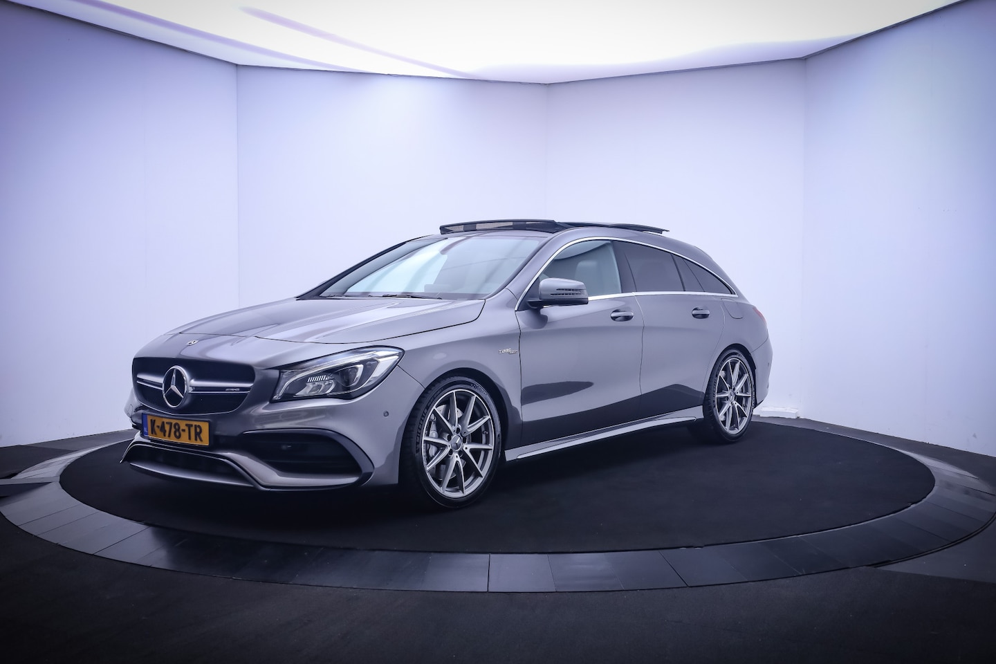 Mercedes-Benz CLA-klasse Shooting Brake - CLA-45 AMG 45 4MATIC Ambition PANO/CLIMA/STOELVERW./CAMERA/AGILITY SELECT/100% ONDERHOUDEN - AutoWereld.nl