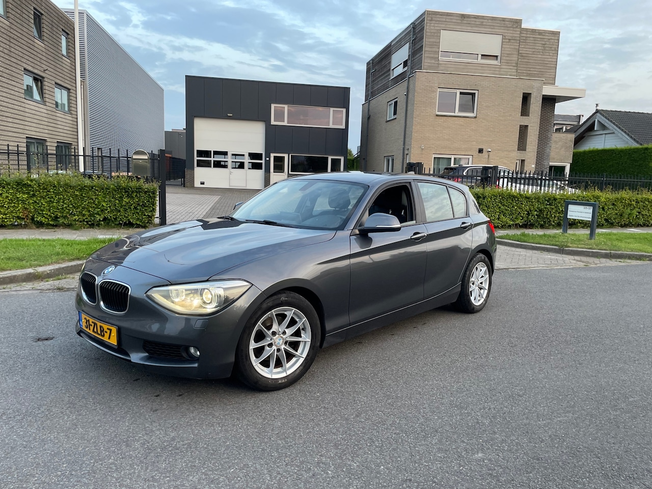 BMW 1-serie - 116i EDE Upgrade Edition Android/Xenon/Achteruitrij camera - AutoWereld.nl