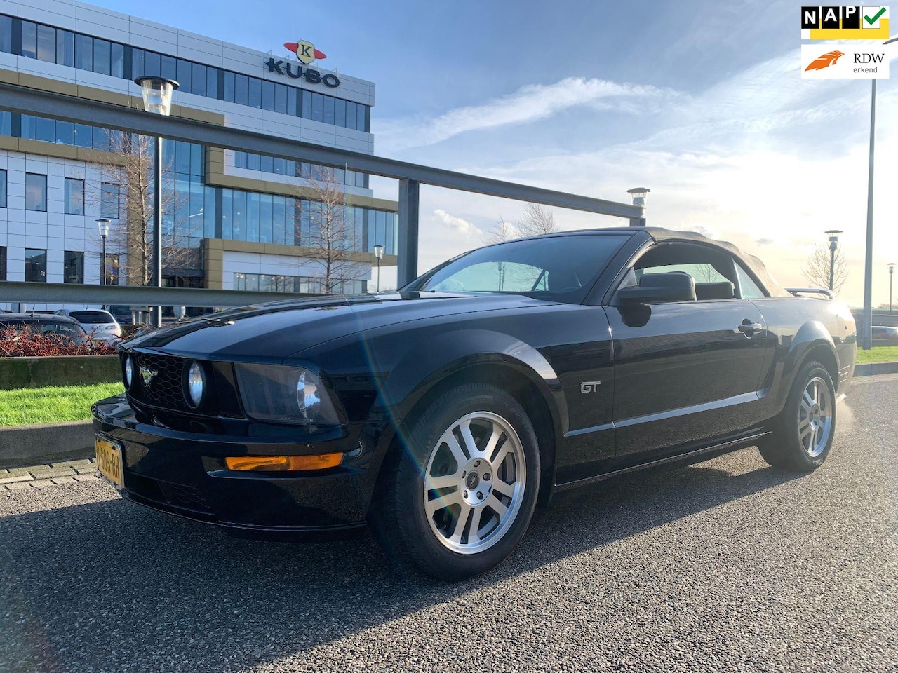 Ford Mustang - USA 4.6 V8 GT - AutoWereld.nl