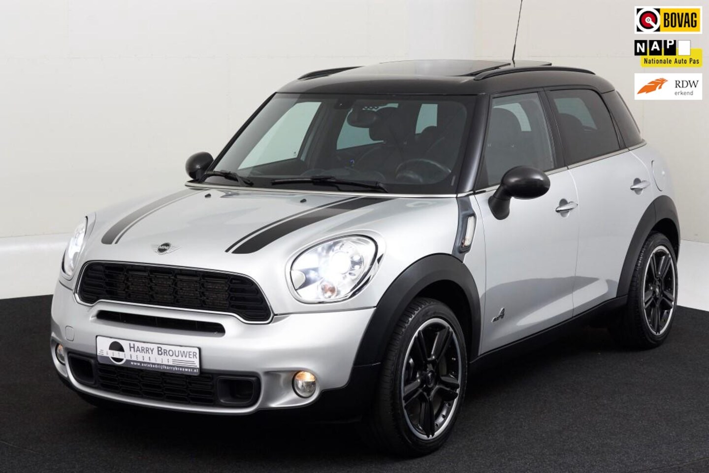 MINI Countryman - 1.6 Cooper S ALL4 Chili Mini 1.6 Cooper S ALL4 Chili Nieuwstaat auto - AutoWereld.nl