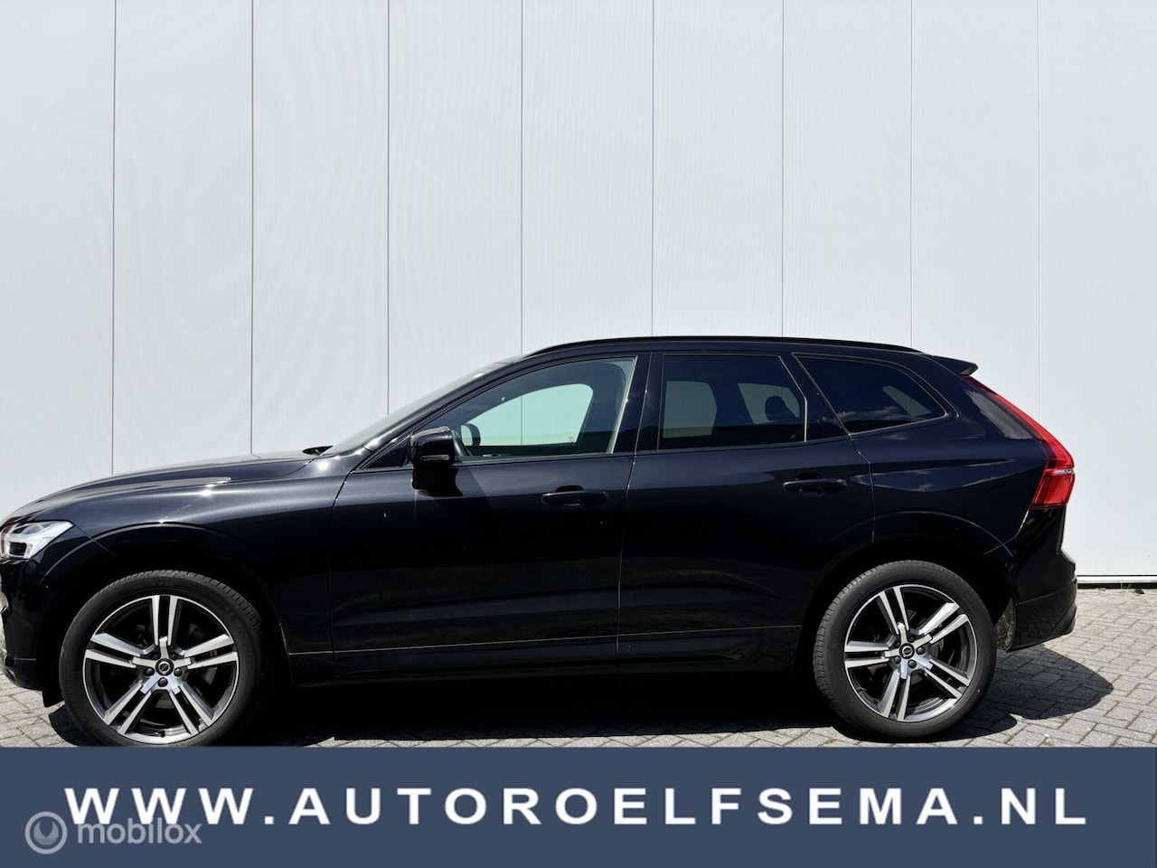 Volvo XC60 - 2.0 B5 Inscription |Bowers & Wilkens - AutoWereld.nl