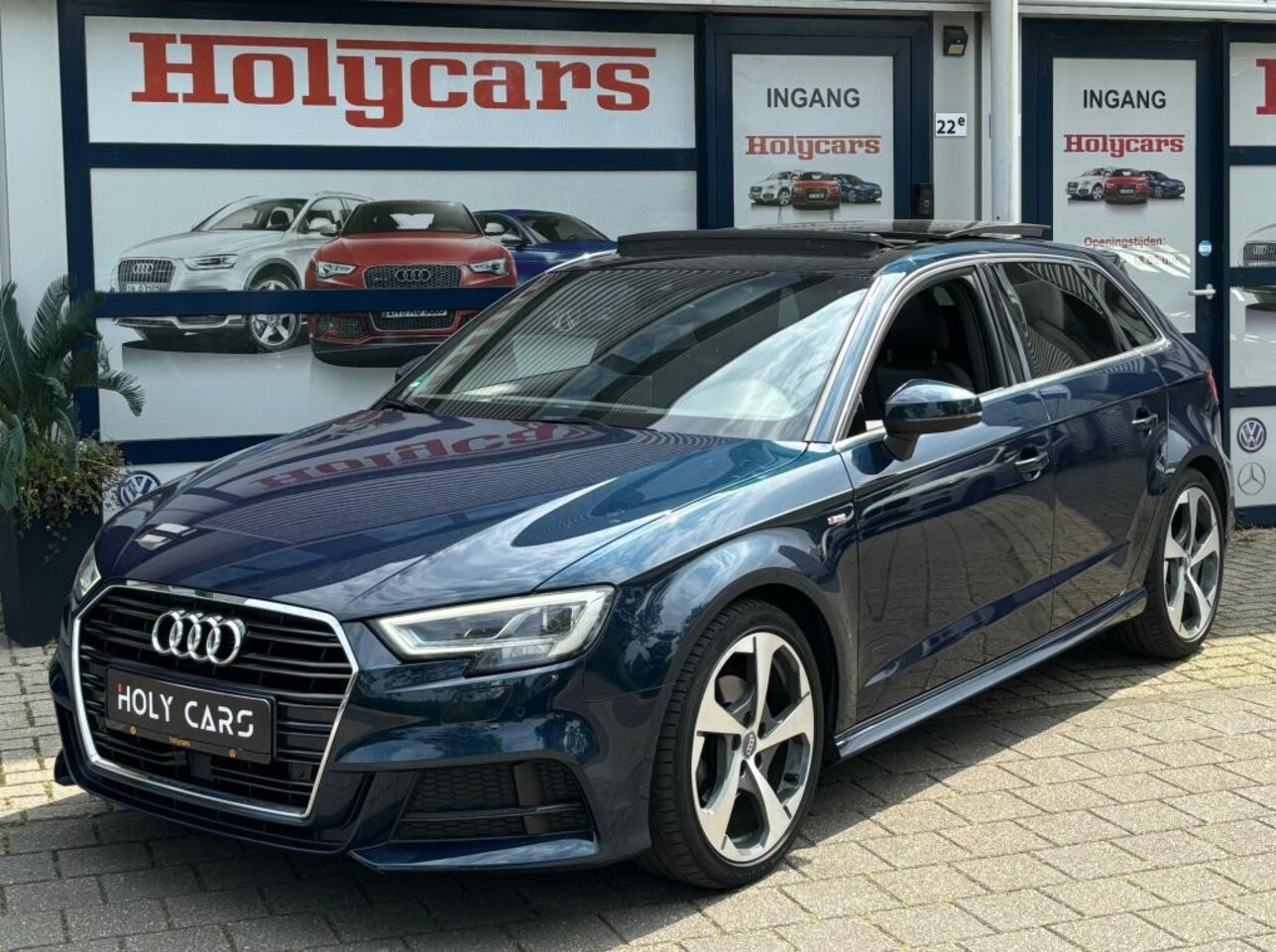 Audi A3 Sportback - S-LINE 1.5 TFSI | PANO | VIRTUAL | LED | CAMERA. - AutoWereld.nl