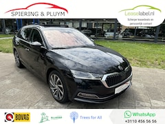 Skoda Octavia Combi - 1.4 TSI iV PHEV Style | Volleder | Pano | Head-Up | Camera