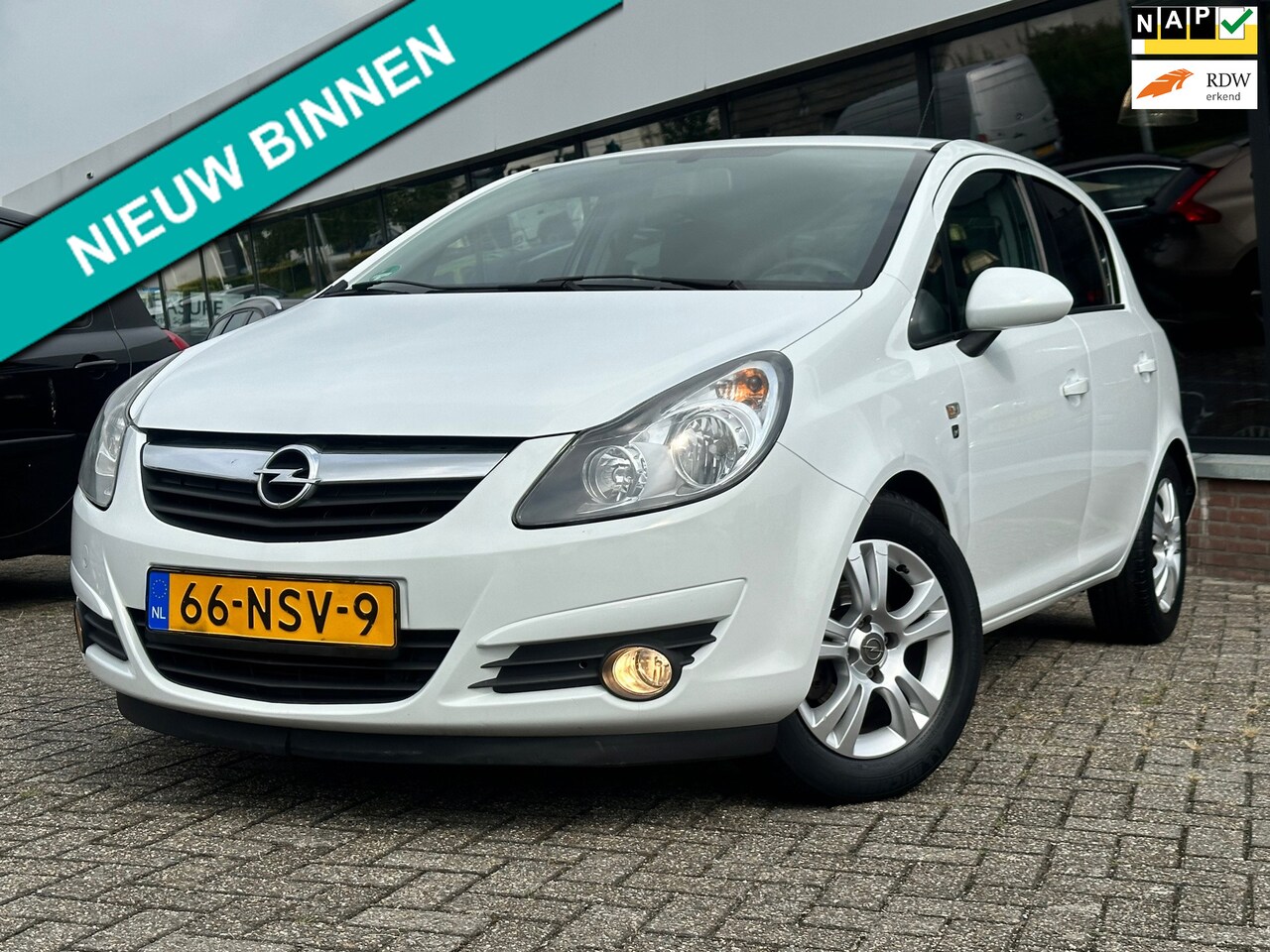 Opel Corsa - 1.3 CDTi EcoFlex S/S '111' Edition 1.3 CDTi EcoFlex S/S '111' Edition - AutoWereld.nl