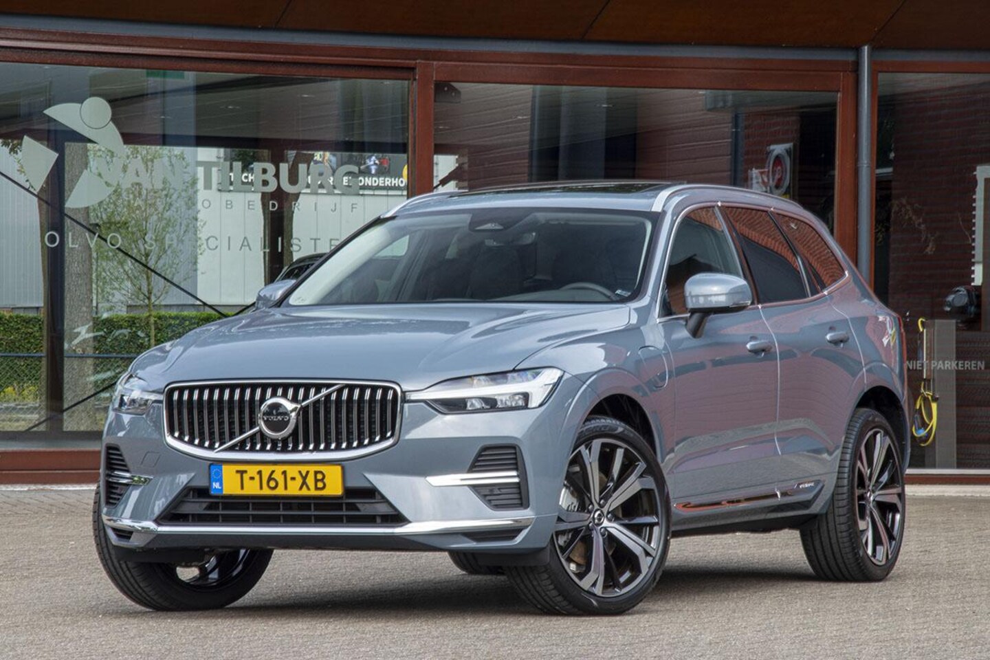 Volvo XC60 - 2.0 Recharge T6 AWD Plus Bright 2.0 RECHARGE T6 AWD PLUS BRIGHT - AutoWereld.nl