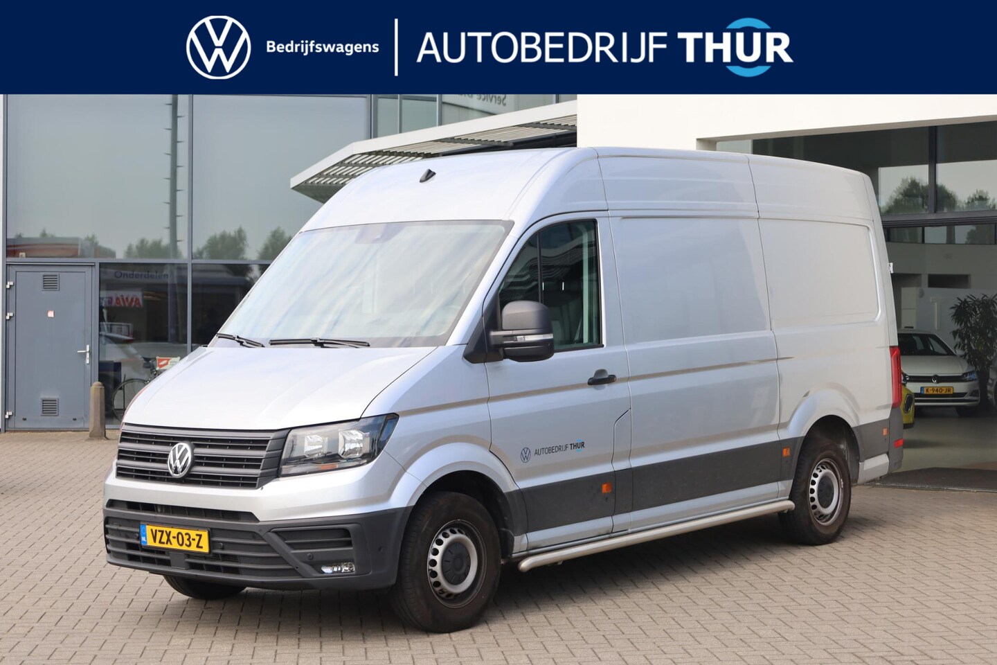 Volkswagen Crafter - 30 2.0 TDI L3H3 Highline 30 2.0 TDI L3H3 Highline 140PK / 103kW, Achteruitrijcamera, airco, Apple Carplay/Android A - AutoWereld.nl