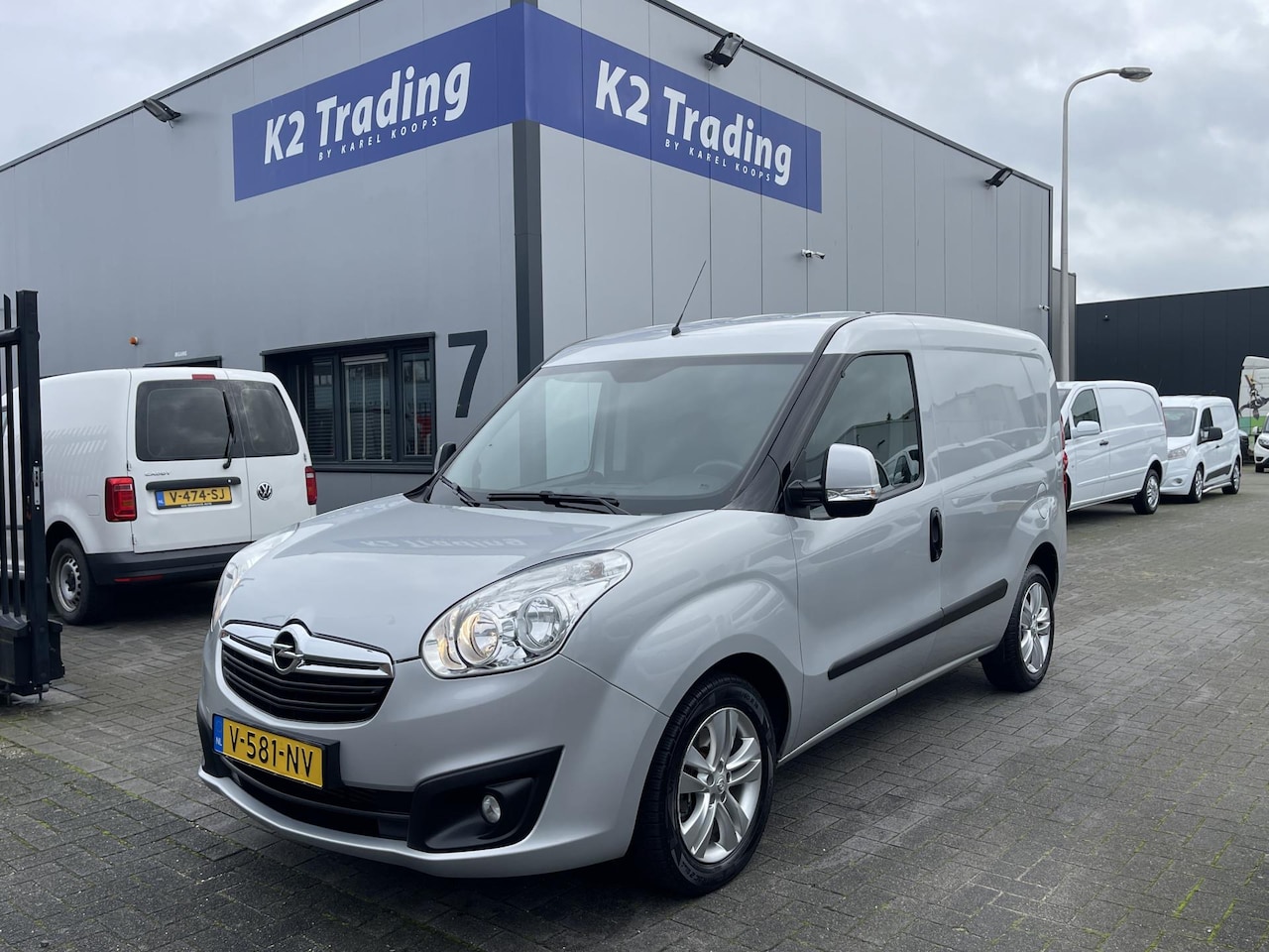 Opel Combo - 1.6 CDTi L1H1 Sport 120PK 6-bak EURO-6 - AutoWereld.nl