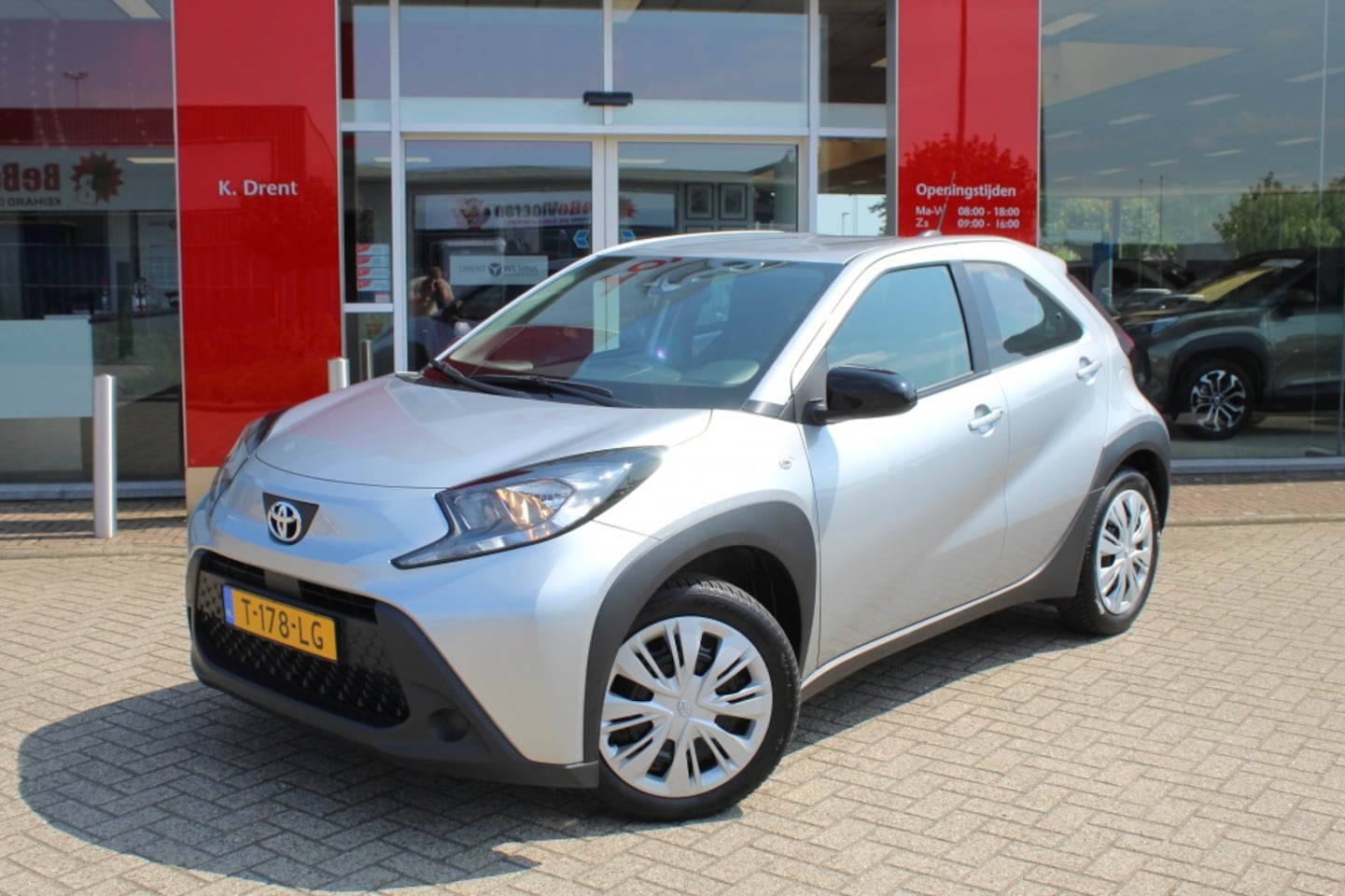 Toyota Aygo X - 1.0 VVT-i MT play | Android Auto/Apple Carplay | Adaptive Cruise - AutoWereld.nl