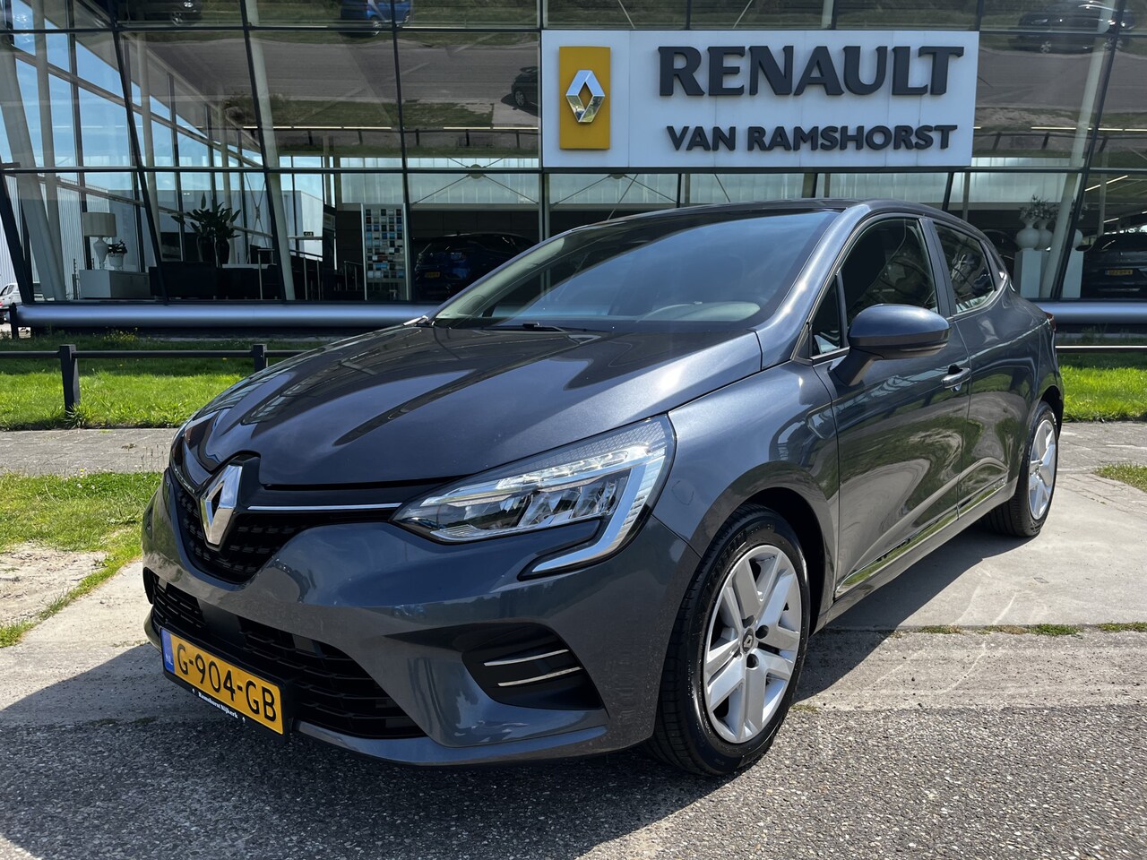 Renault Clio - 1.0 TCe / 1e eigenaar / Apple Carplay - Android Auto / PDC. Achter / Keyless / Climate / L - AutoWereld.nl