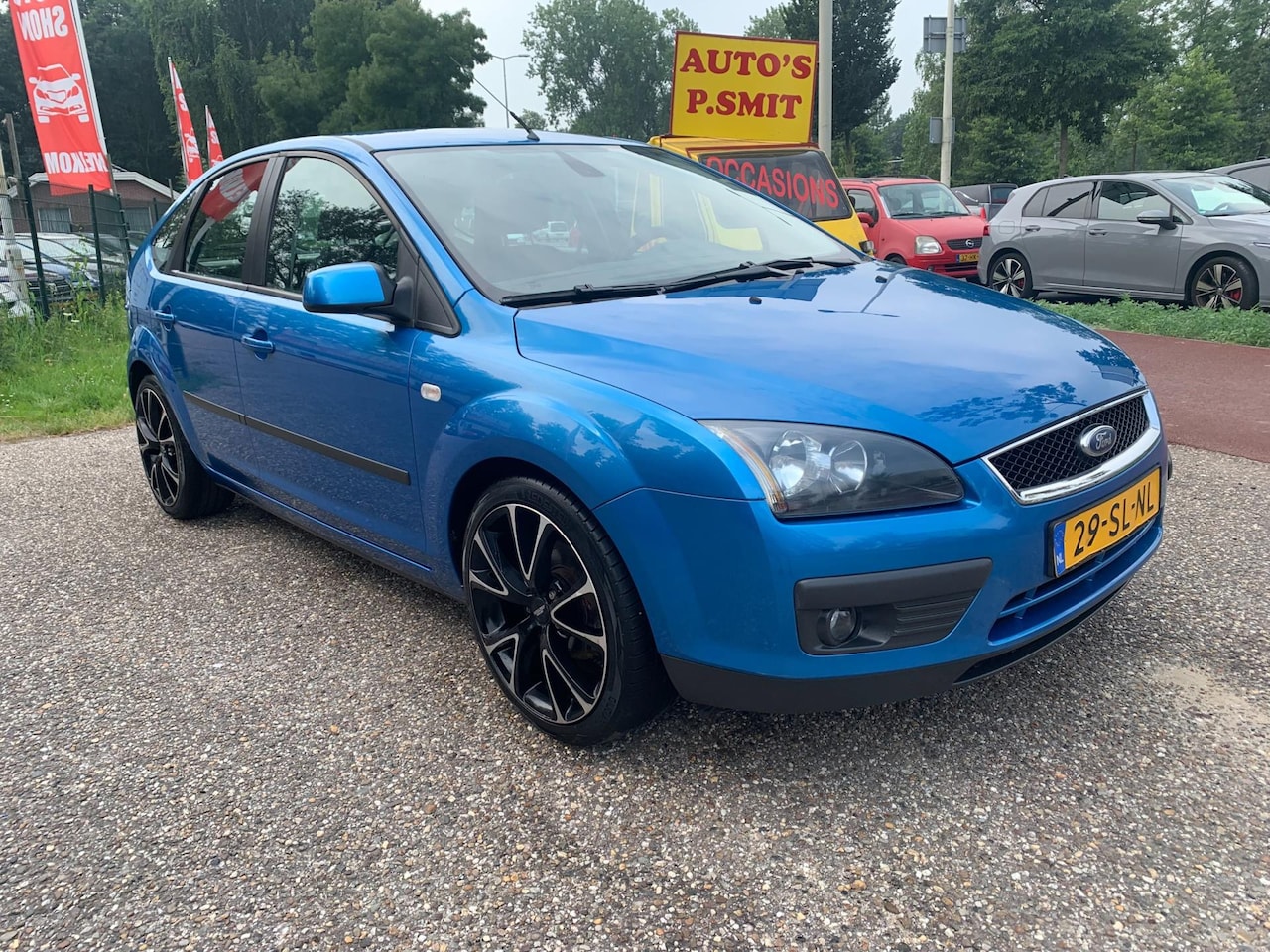 Ford Focus - 1.6-16V Futura CRUISE CONT/AIRCO/SPORTVELGEN - AutoWereld.nl