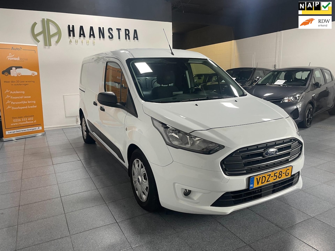 Ford Transit Connect - 1.5 EcoBlue L2 Trend Navigatie Nieuw Staat! - AutoWereld.nl