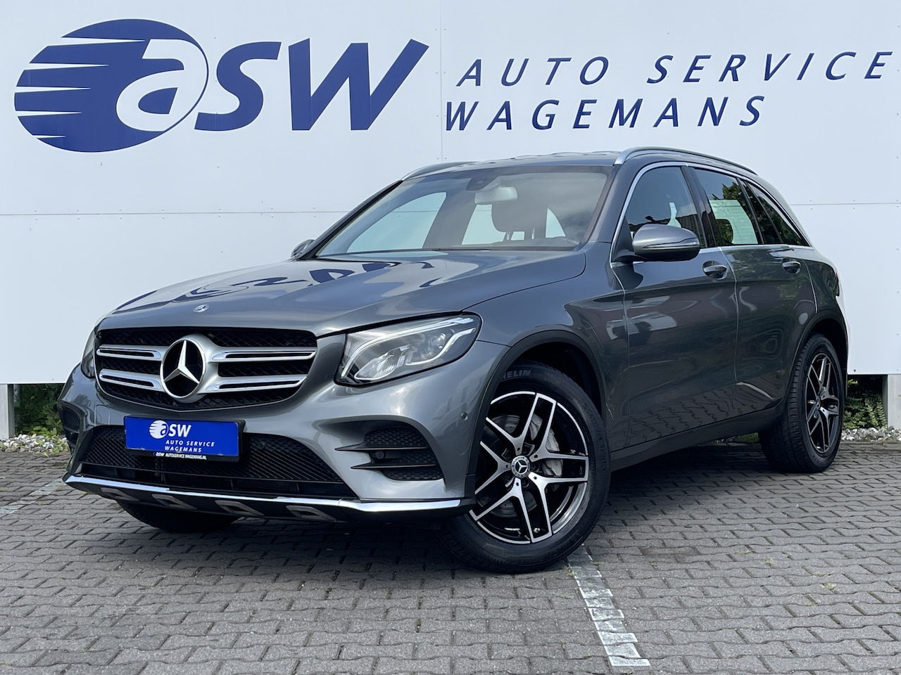 Mercedes-Benz GLC-klasse - 250 4MATIC Business Solution AMG | CarPlay | Memory | Leder | LED | Camera | 19 inch - AutoWereld.nl