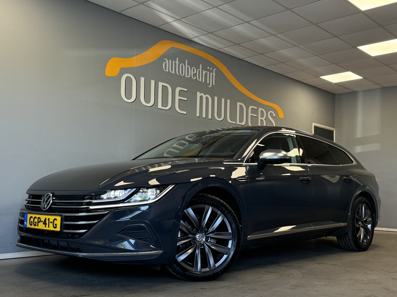 Volkswagen Arteon - Elegance 1.4 TSI eHybrid 360Camera/MassageStoel/SideAssist - AutoWereld.nl