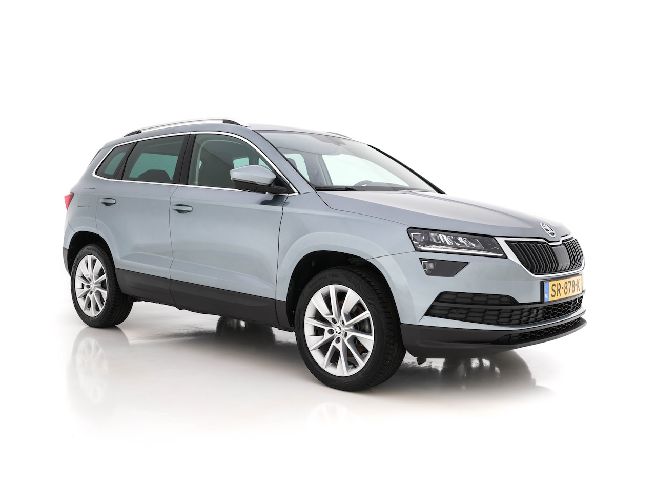 Skoda Karoq - 1.0 TSI Style Business Aut *NAVI-FULLMAP | CANTON-AUDIO | FULL-LED | CAMERA | KEYLESS | DA - AutoWereld.nl