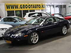 Jaguar XK8 - 4.0 V8 Coupé Automaat Airco, Leder interieur, Stuurbekrachtiging