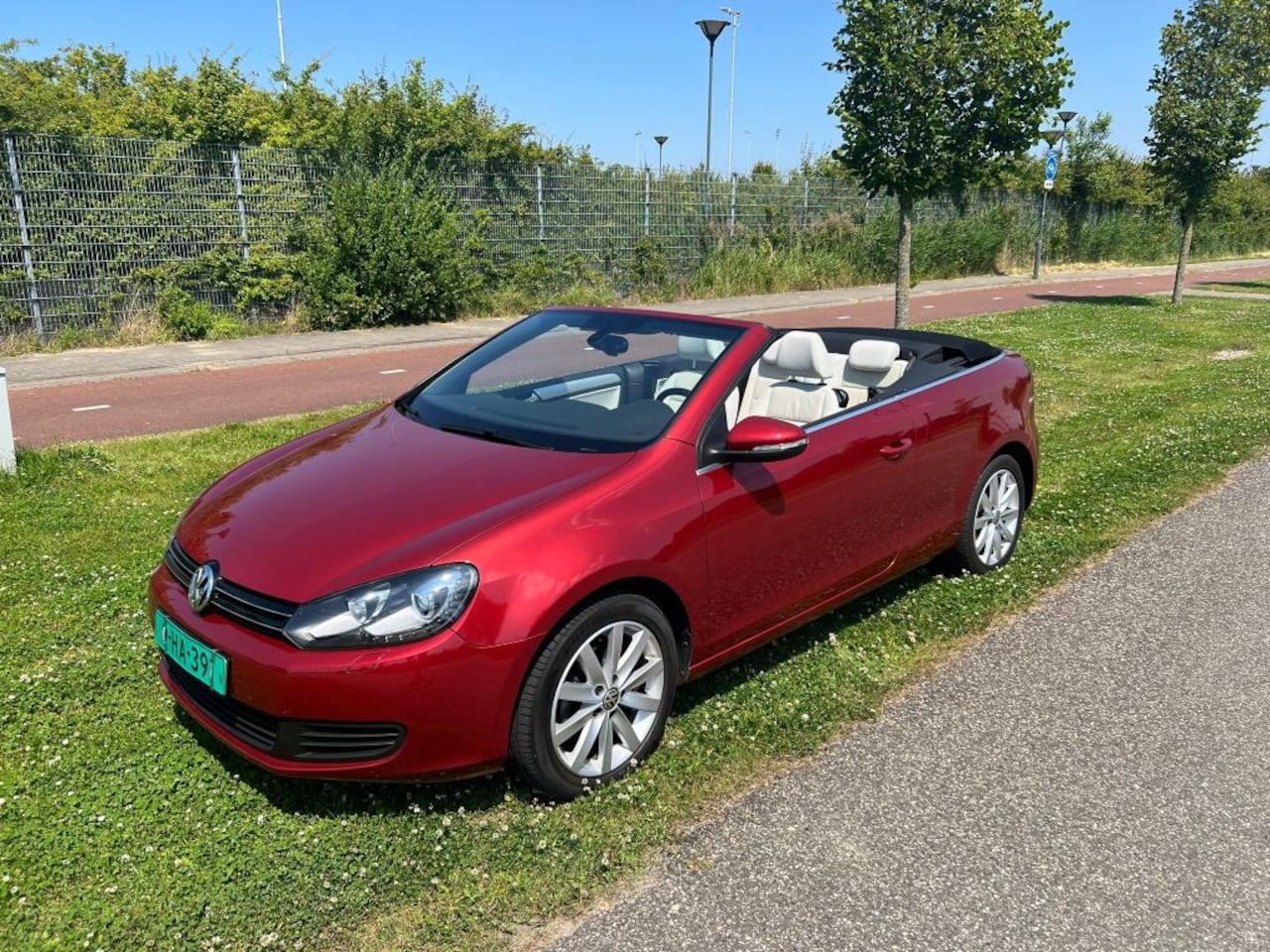 Volkswagen Golf Cabriolet - 1.2 TSI BlueMotion 1.2 TSI BlueMotion - AutoWereld.nl