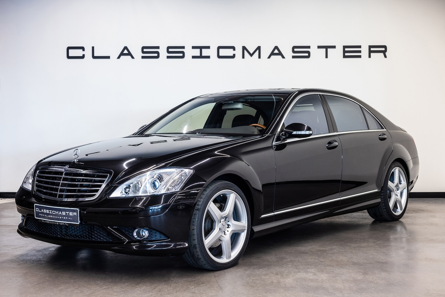 Mercedes-Benz S-klasse - 500 AMG STYLING Lang Btw auto, Fiscale waarde € 12.000,- (€ 27.231,40 Ex B.T.W) DEALER AUT - AutoWereld.nl