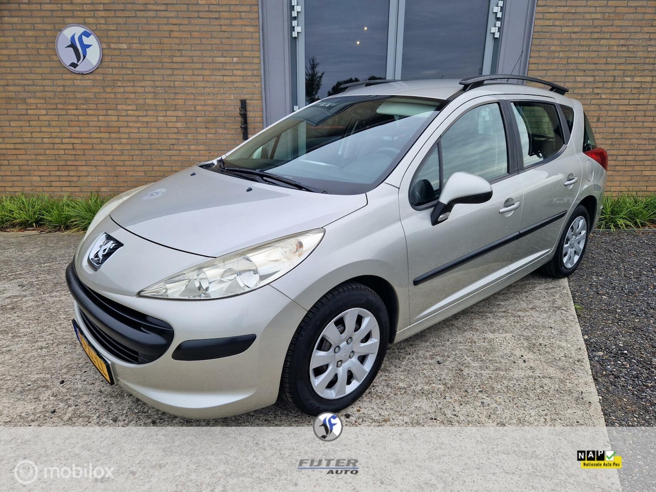 Peugeot 207 SW - 1.4 VTi X-line 1.4 VTi X-line - AutoWereld.nl