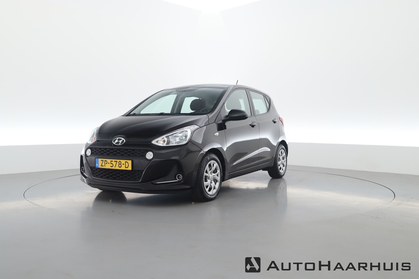 Hyundai i10 - 1.0i Comfort | Navi | Cruise | Airco - AutoWereld.nl