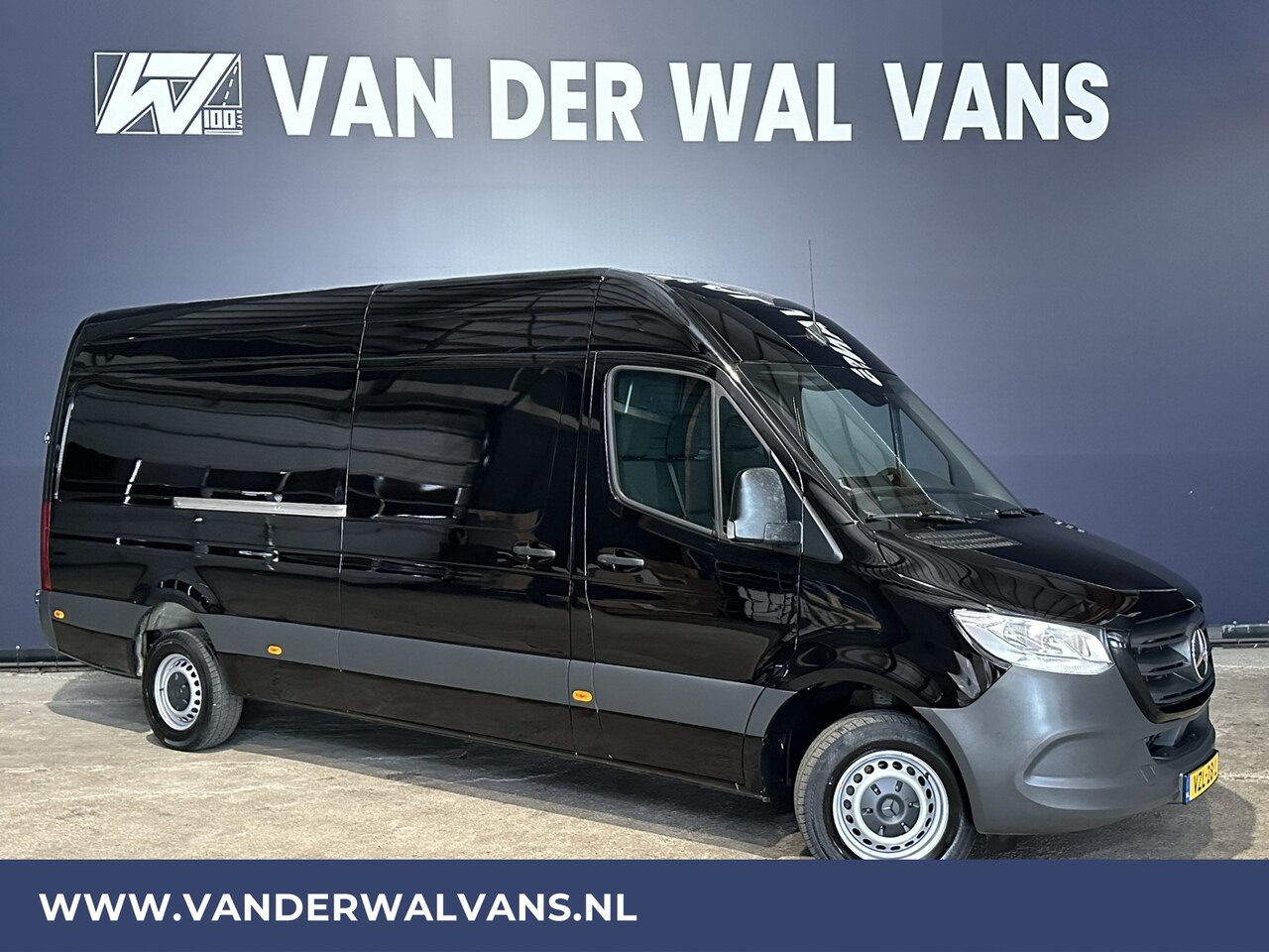 Mercedes-Benz Sprinter - 317 CDI 170pk L3H2 Euro6 Airco | Camera | Apple Carplay | Cruisecontrol Chauffeursstoel, B - AutoWereld.nl