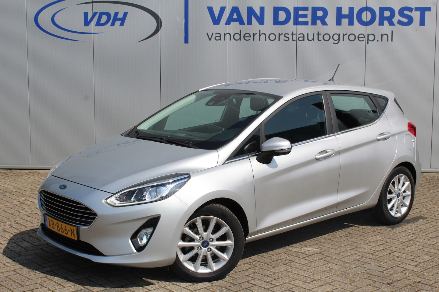 Ford Fiesta - 1.0-100pk EcoBoost Titanium 5drs. Uiterst nette, luxe en zuinige Ford Fiesta. Voalautm. ai - AutoWereld.nl