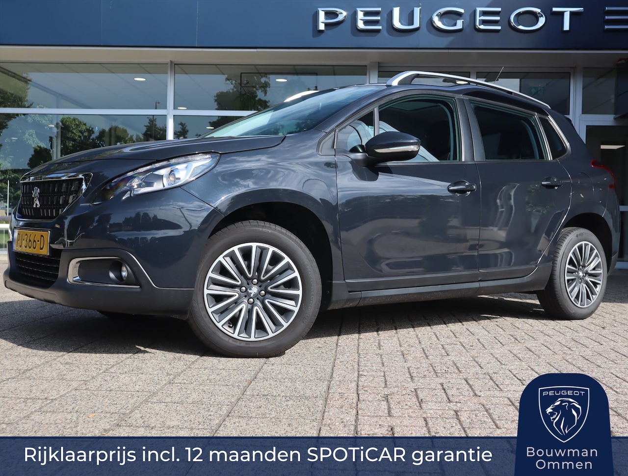 Peugeot 2008 - Blue Lion PureTech 110pk, Rijklaarprijs, Trekhaak Panoramadak Navigatie Parkeersensoren - AutoWereld.nl