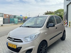 Hyundai i10 - 1.2 i -LAGE KM NAP -AIRCO -ELEKTRISCHE RAMEN