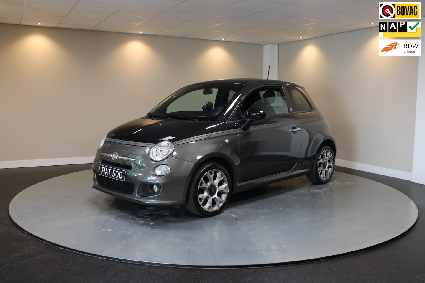 Fiat 500 - 500s 1.2 GQ Sport Bi-color *Limited Edition* Leer|Navi - AutoWereld.nl