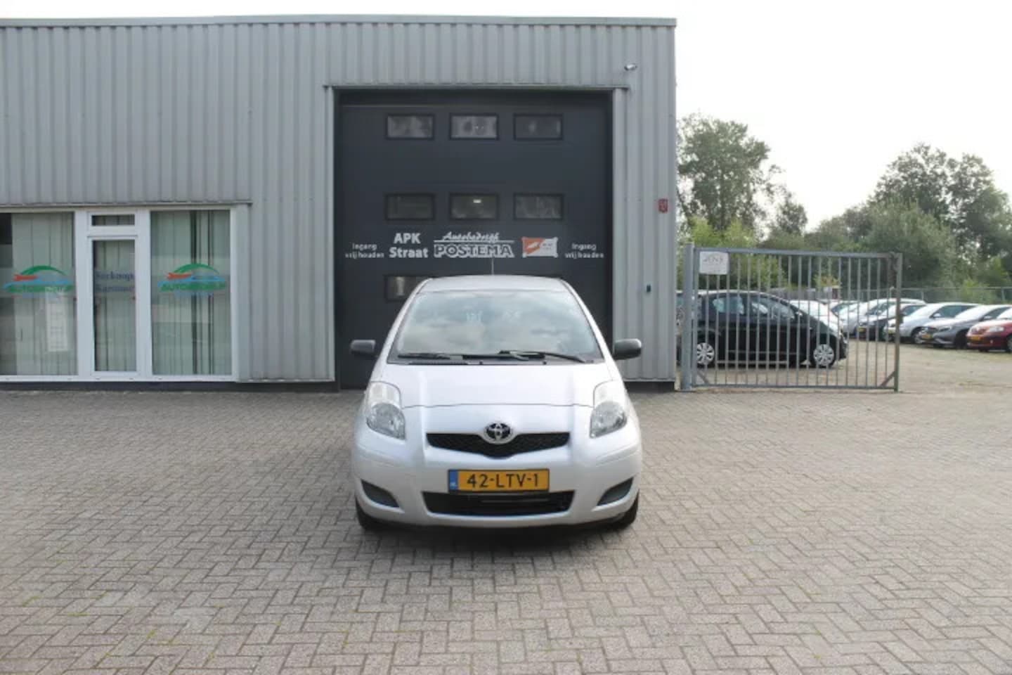 Toyota Yaris - 1.0 VVTi Acces 1.0 VVTi Acces - AutoWereld.nl