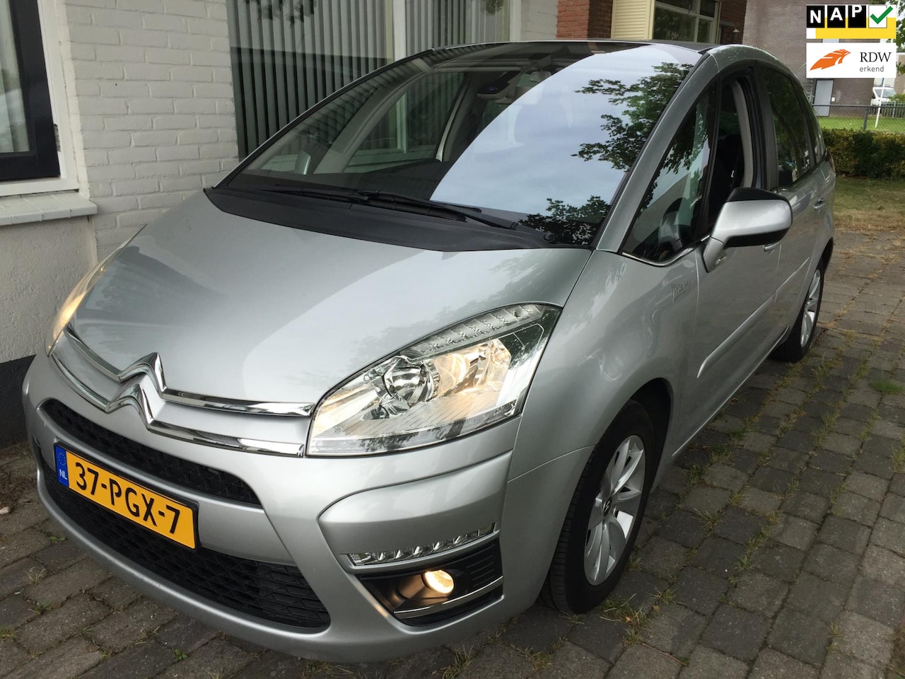 Citroën C4 Picasso - 1.6 VTi Tendance 1.6 VTi Tendance - AutoWereld.nl