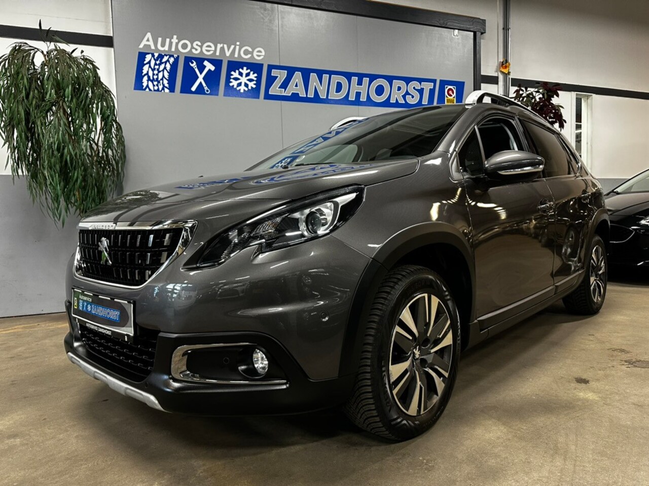 Peugeot 2008 - 1.2 PureTech Allure 1.2 PureTech Allure - AutoWereld.nl