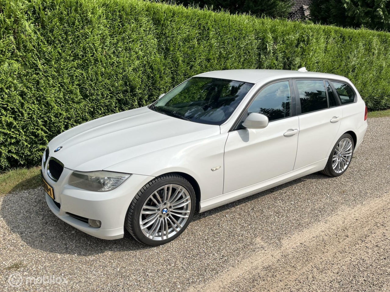 BMW 3-serie Touring - 318i Executive 318i Executive - AutoWereld.nl