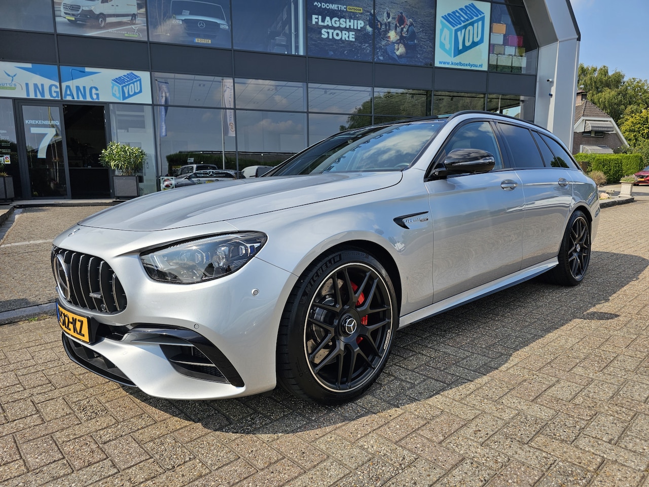 Mercedes-Benz E-klasse Estate - 63 S AMG 4MATIC+ 612PK * Panorama Dak * Carbon * - AutoWereld.nl