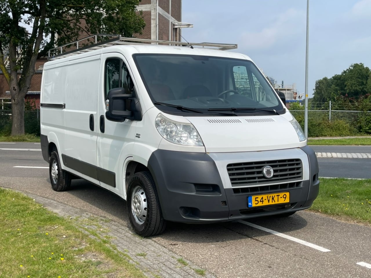 Fiat Ducato - 30 2.2 MultiJet MH1 | L2H1 | Imperiaal | Airco | Trekhaak | Bank - AutoWereld.nl