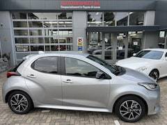 Toyota Yaris - 1.5 Hybrid Style 5-drs A/T - NIEUWE AUTO