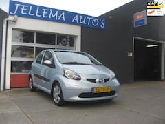 Toyota Aygo - 1.0-12V +