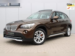 BMW X1 - XDrive28i PANO I AUTOMAAT I LEDER I STOEL VERW. I XENON I DAB+ I