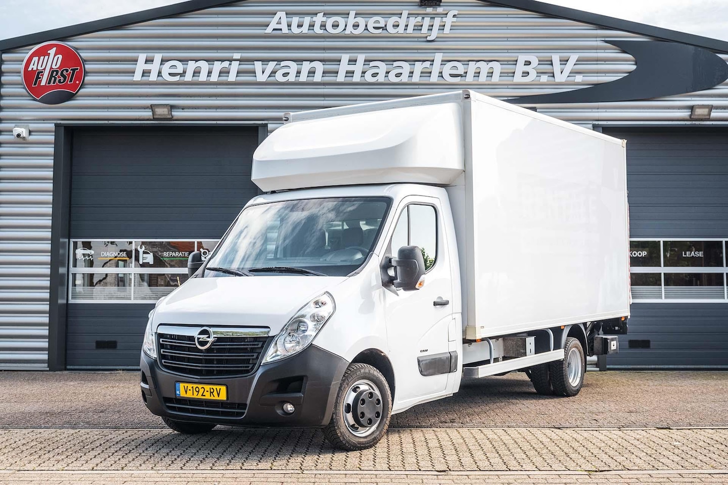 Opel Movano - 2.3 CDTI BiTurbo L4 DL Start/Stop | bakwagen+ laadklep | dubbel lucht | airco | bluetooth - AutoWereld.nl