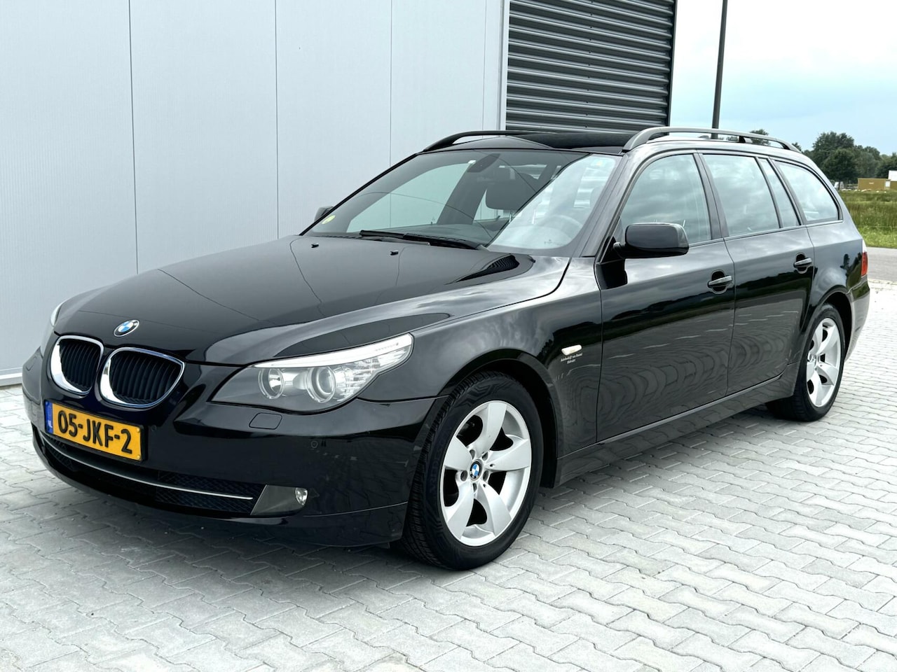 BMW 5-serie Touring - 520i LCI | AUT | Xenon | NAP | - AutoWereld.nl