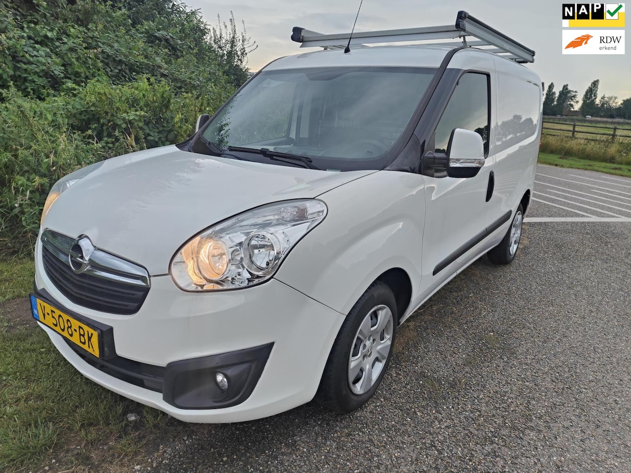 Opel Combo - 1.3 CDTi L1H1 ecoFLEX Sport 1.3 CDTi L1H1 ecoFLEX Sport - AutoWereld.nl