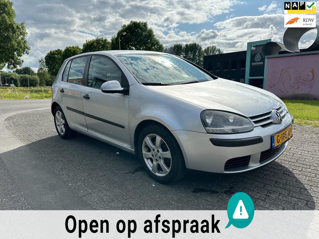 Volkswagen Golf - 1.6 FSI Trendline *APK*AIRCO*EXPORT PRIJS* - AutoWereld.nl