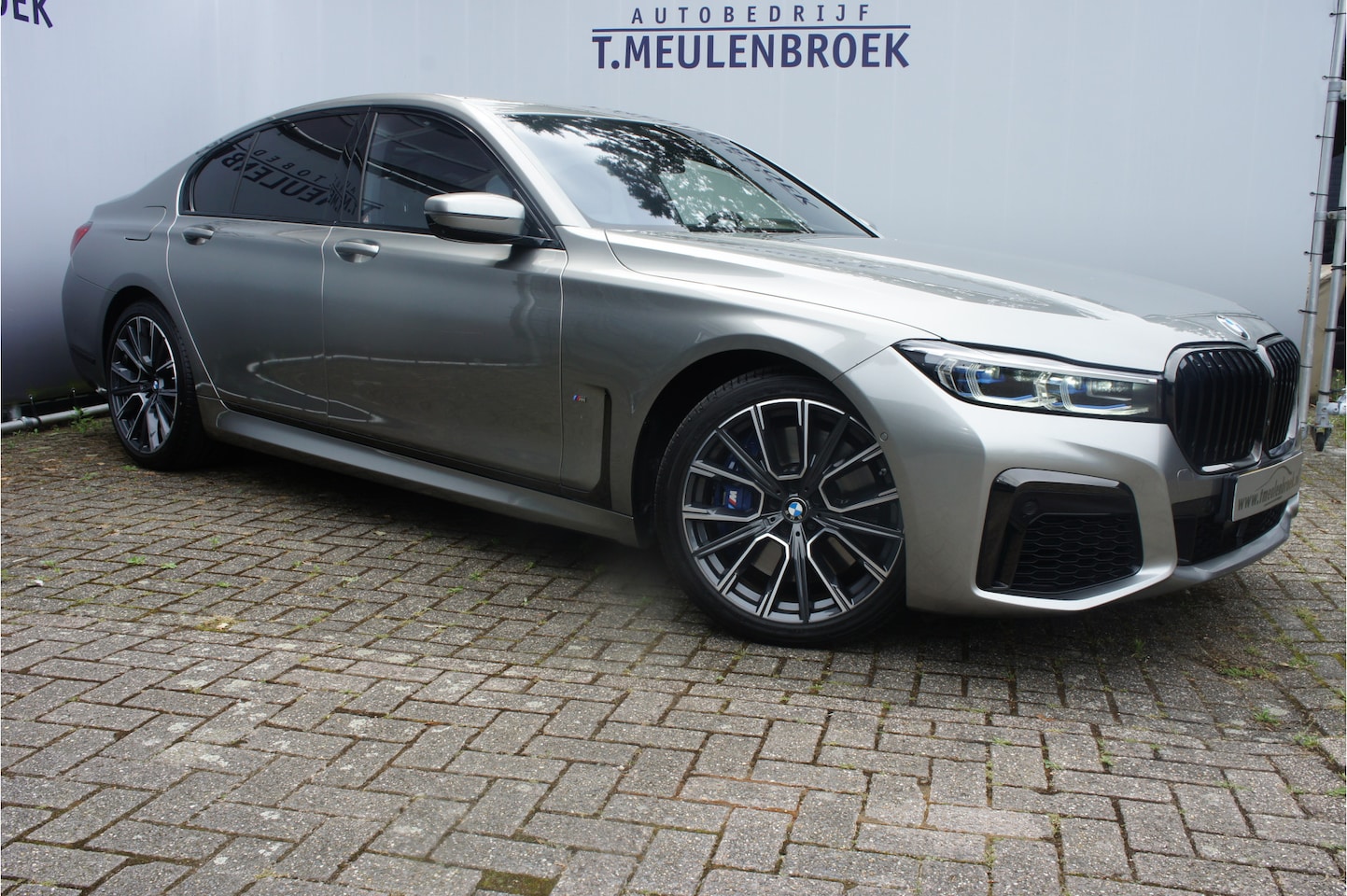 BMW 7-serie - 750i xDrive High Executive 750i xDrive High Executive - AutoWereld.nl