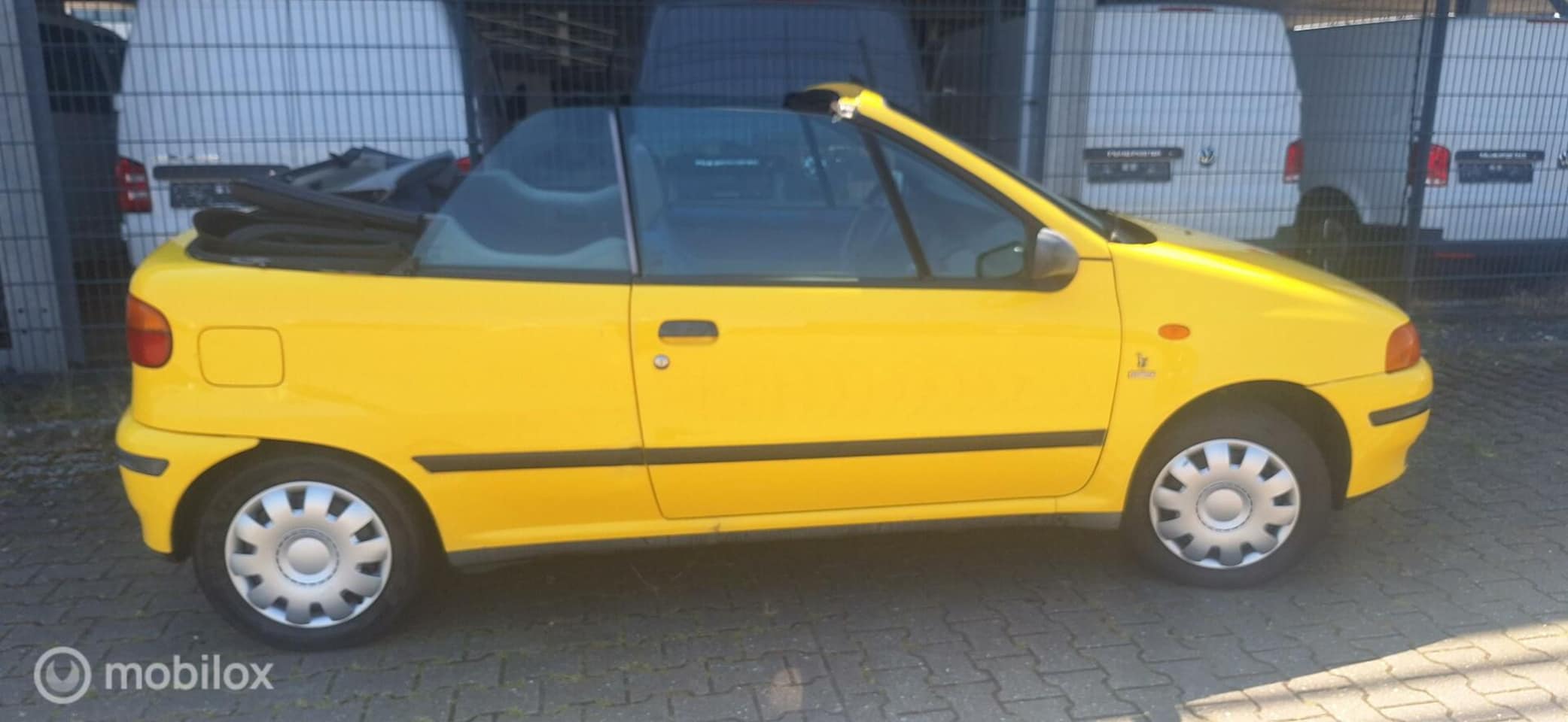 Fiat Punto - 1.2 60 SX 1.2 60 SX geel - AutoWereld.nl